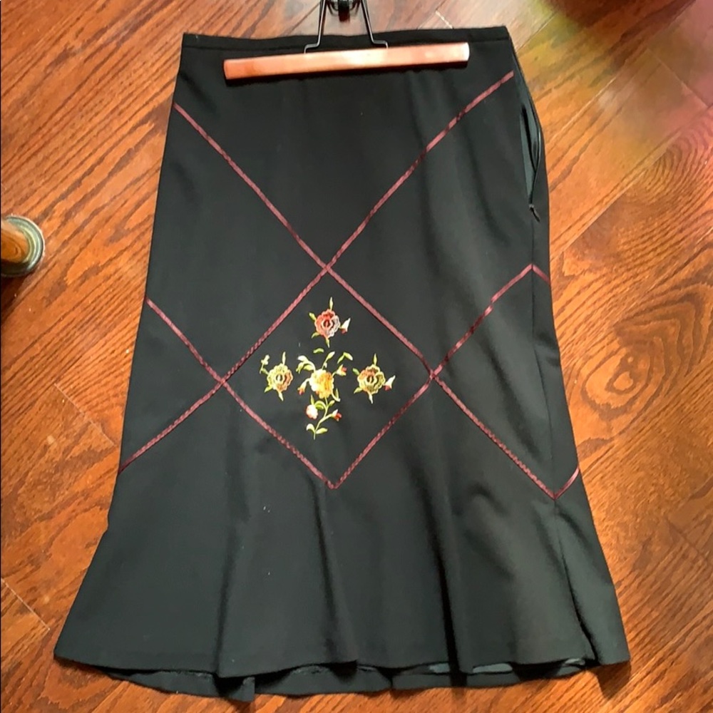 Elegant skirt (Spanish inspired)